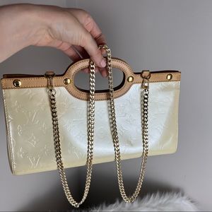 Louis Vuitton Roxbury Handbag